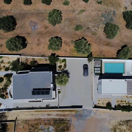 Villa Nola - Nomadic Luxury *